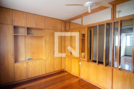 Apartamento à venda com 165m², 4 quartos e 2 vagas Apartamento à venda com 165m², 4 quartos e 2 vagasQuarto 1
