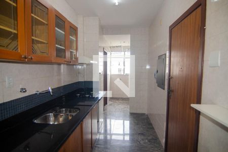 Apartamento à venda com 165m², 4 quartos e 2 vagas Apartamento à venda com 165m², 4 quartos e 2 vagasCozinha
