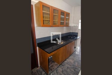 Apartamento à venda com 165m², 4 quartos e 2 vagas Apartamento à venda com 165m², 4 quartos e 2 vagasCozinha