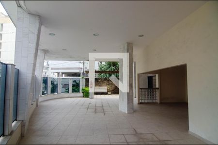 Apartamento à venda com 165m², 4 quartos e 2 vagas Apartamento à venda com 165m², 4 quartos e 2 vagasÁrea comum