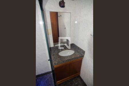 Apartamento à venda com 165m², 4 quartos e 2 vagas Apartamento à venda com 165m², 4 quartos e 2 vagasBanheiro do Quarto 3