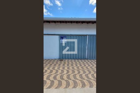 Casa para alugar com 90m², 2 quartos e 1 vagaPlaquinha instalada