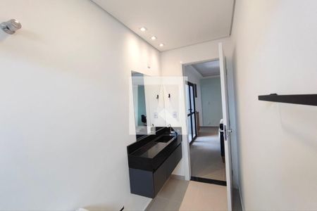Banheiro de apartamento para alugar com 1 quarto, 45m² em Jardim do Trevo, Campinas