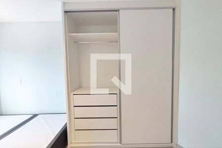 Quarto 1 de apartamento para alugar com 1 quarto, 45m² em Jardim do Trevo, Campinas