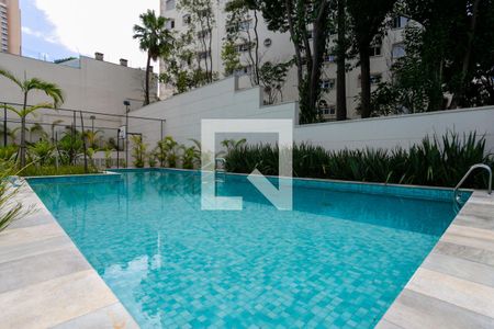 Apartamento à venda com 265m², 4 quartos e 6 vagasÁrea comum - Piscina adulto