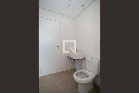 Apartamento à venda com 265m², 4 quartos e 6 vagasBanheiro da Suíte 2