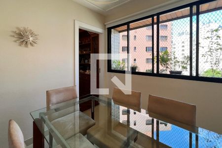Apartamento à venda com 357m², 4 quartos e 4 vagasCopa