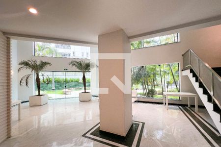 Apartamento à venda com 357m², 4 quartos e 4 vagasÁrea comum - Salão de festas