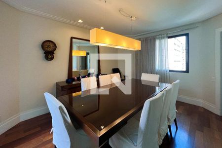 Apartamento à venda com 357m², 4 quartos e 4 vagasSala de Jantar