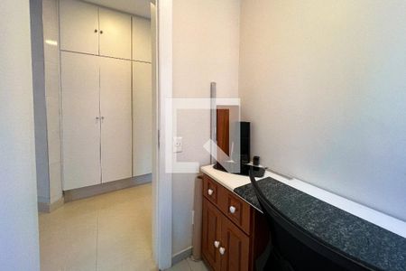 Apartamento à venda com 357m², 4 quartos e 4 vagasQuarto de Serviço 1