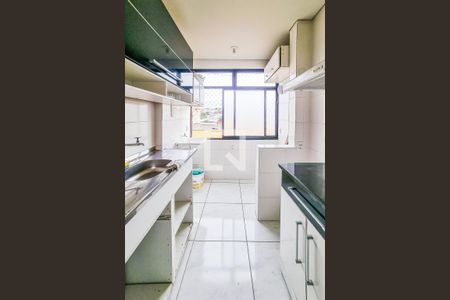 Apartamento à venda com 65m², 2 quartos e 1 vaga Apartamento à venda com 65m², 2 quartos e 1 vagaCozinha e Área de Serviço