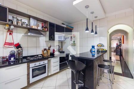 Casa à venda com 157m², 4 quartos e 7 vagasCozinha