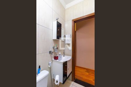 Casa à venda com 157m², 4 quartos e 7 vagasBanheiro