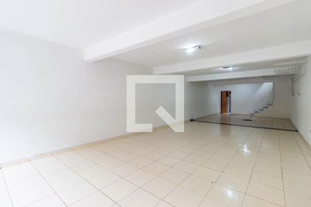 Casa à venda com 157m², 4 quartos e 7 vagasGaragem