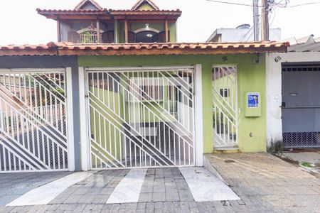 Casa à venda com 157m², 4 quartos e 7 vagasFachada