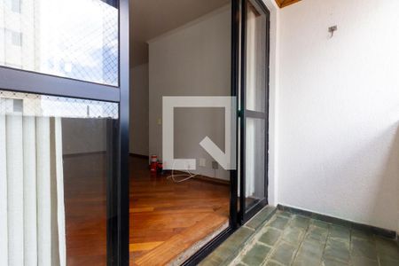 Sacada de apartamento à venda com 2 quartos, 70m² em Vila Ipojuca, São Paulo