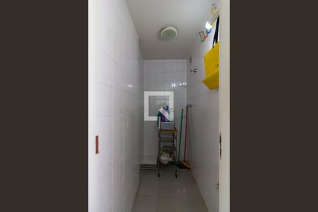 Apartamento à venda com 70m², 2 quartos e 2 vagasDespensa