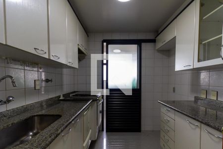 Apartamento à venda com 70m², 2 quartos e 2 vagasCozinha