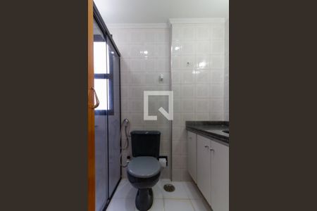 Apartamento à venda com 70m², 2 quartos e 2 vagasBanheiro da Suíte