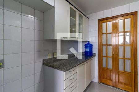 Apartamento à venda com 70m², 2 quartos e 2 vagasCozinha