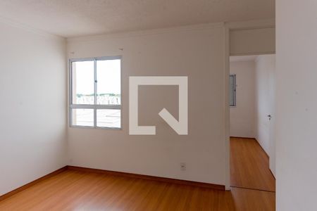 Sala de apartamento para alugar com 2 quartos, 45m² em Jardim Noêmia, Campinas