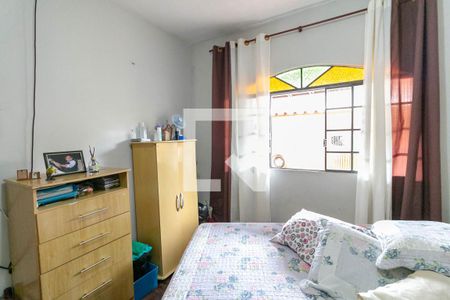 Quarto 1 de casa para alugar com 3 quartos, 500m² em Alípio de Melo, Belo Horizonte