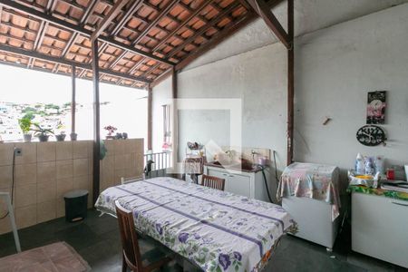 Casa para alugar com 500m², 3 quartos e 3 vagas Casa para alugar com 500m², 3 quartos e 3 vagasÁrea de Serviço