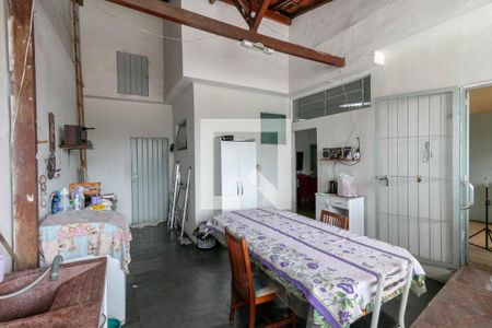 Casa para alugar com 500m², 3 quartos e 3 vagas Casa para alugar com 500m², 3 quartos e 3 vagasÁrea de Serviço