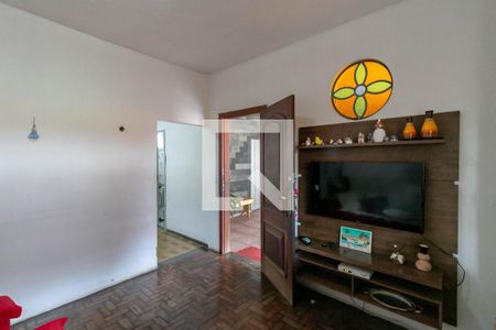 Sala de casa para alugar com 3 quartos, 500m² em Alípio de Melo, Belo Horizonte