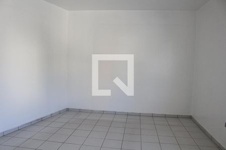 Casa para alugar com 100m², 2 quartos e 6 vagasQuarto 2