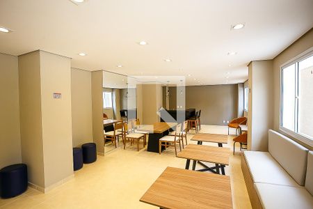 Apartamento para alugar com 24m², 1 quarto e sem vaga Apartamento para alugar com 24m², 1 quarto e sem vagaÁrea comum - Salão de festas
