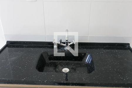 Sala / cozinha / Serviço de apartamento para alugar com 1 quarto, 24m² em Vila Nova das Belezas, São Paulo