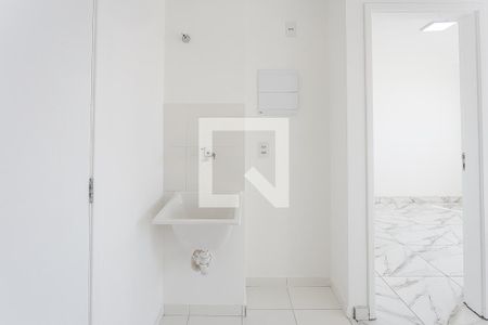 Sala / cozinha / Serviço de apartamento para alugar com 1 quarto, 24m² em Vila Nova das Belezas, São Paulo
