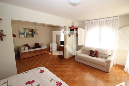 Casa para alugar com 651m², 4 quartos e 4 vagasSuíte 1