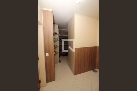 Casa para alugar com 651m², 4 quartos e 4 vagasCloset da suíte 1