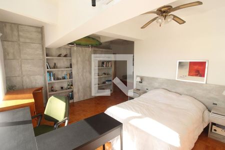 Casa para alugar com 651m², 4 quartos e 4 vagasSuíte 3