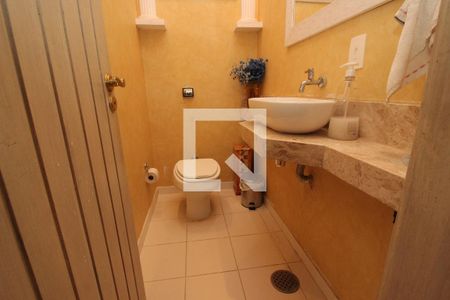 Casa para alugar com 651m², 4 quartos e 4 vagasLavabo 1