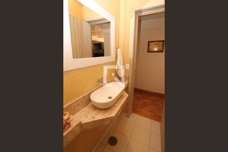 Casa para alugar com 651m², 4 quartos e 4 vagasLavabo 1