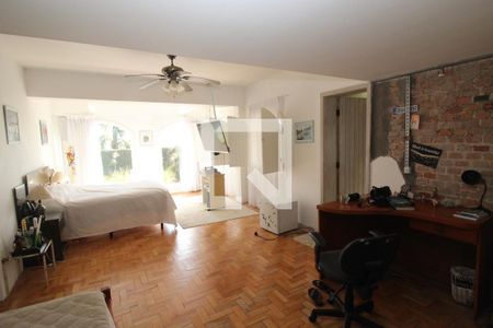 Casa para alugar com 651m², 4 quartos e 4 vagasSuíte 2