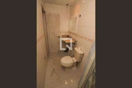 Casa para alugar com 651m², 4 quartos e 4 vagasBanheiro de serviço