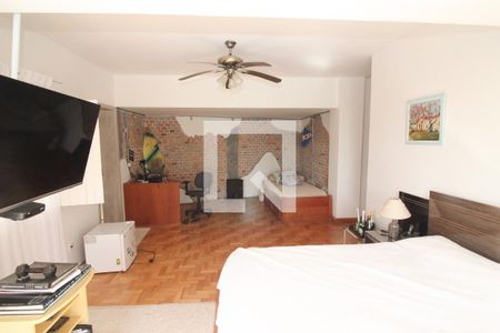 Casa para alugar com 651m², 4 quartos e 4 vagasSuíte 2