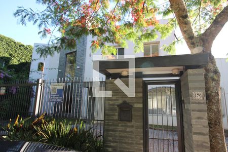 Casa para alugar com 651m², 4 quartos e 4 vagasFachada