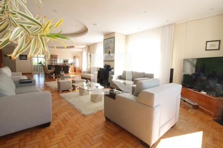 Sala 1 de casa para alugar com 4 quartos, 651m² em Tristeza, Porto Alegre