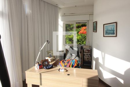 Casa para alugar com 651m², 4 quartos e 4 vagasSuíte 4