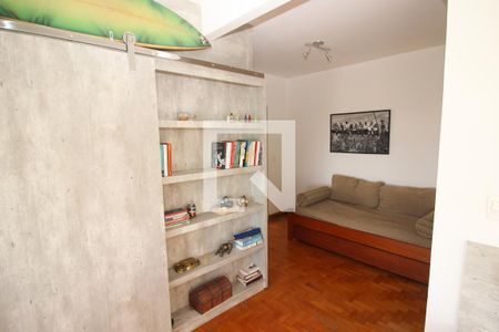Casa para alugar com 651m², 4 quartos e 4 vagasCloset da suíte 3