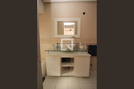 Casa para alugar com 651m², 4 quartos e 4 vagasBanheiro da Suíte 3