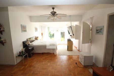 Casa para alugar com 651m², 4 quartos e 4 vagasSuíte 2