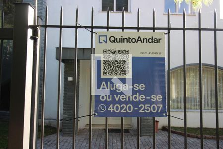 Casa para alugar com 651m², 4 quartos e 4 vagasFachada