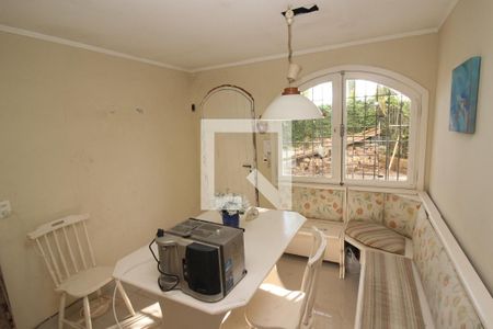 Casa para alugar com 651m², 4 quartos e 4 vagasQuarto de Serviço