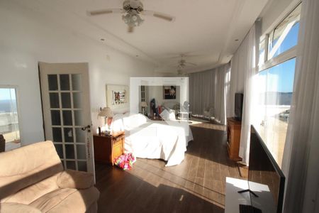 Casa para alugar com 651m², 4 quartos e 4 vagasSuíte 4